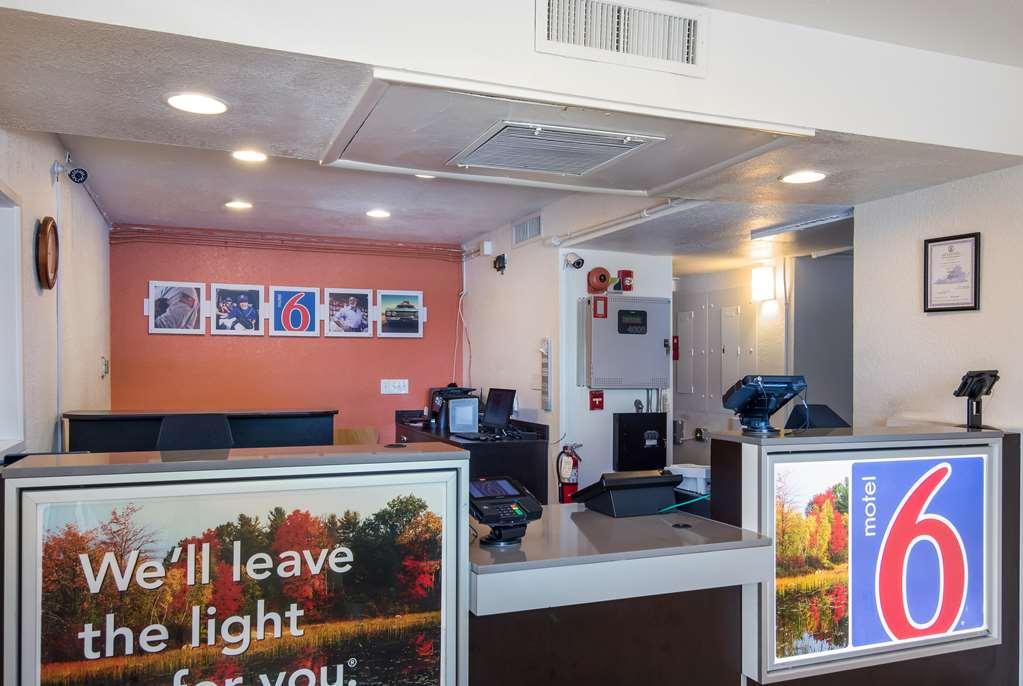 Motel 6-Sandston, Va - Richmond, Va Beltér fotó