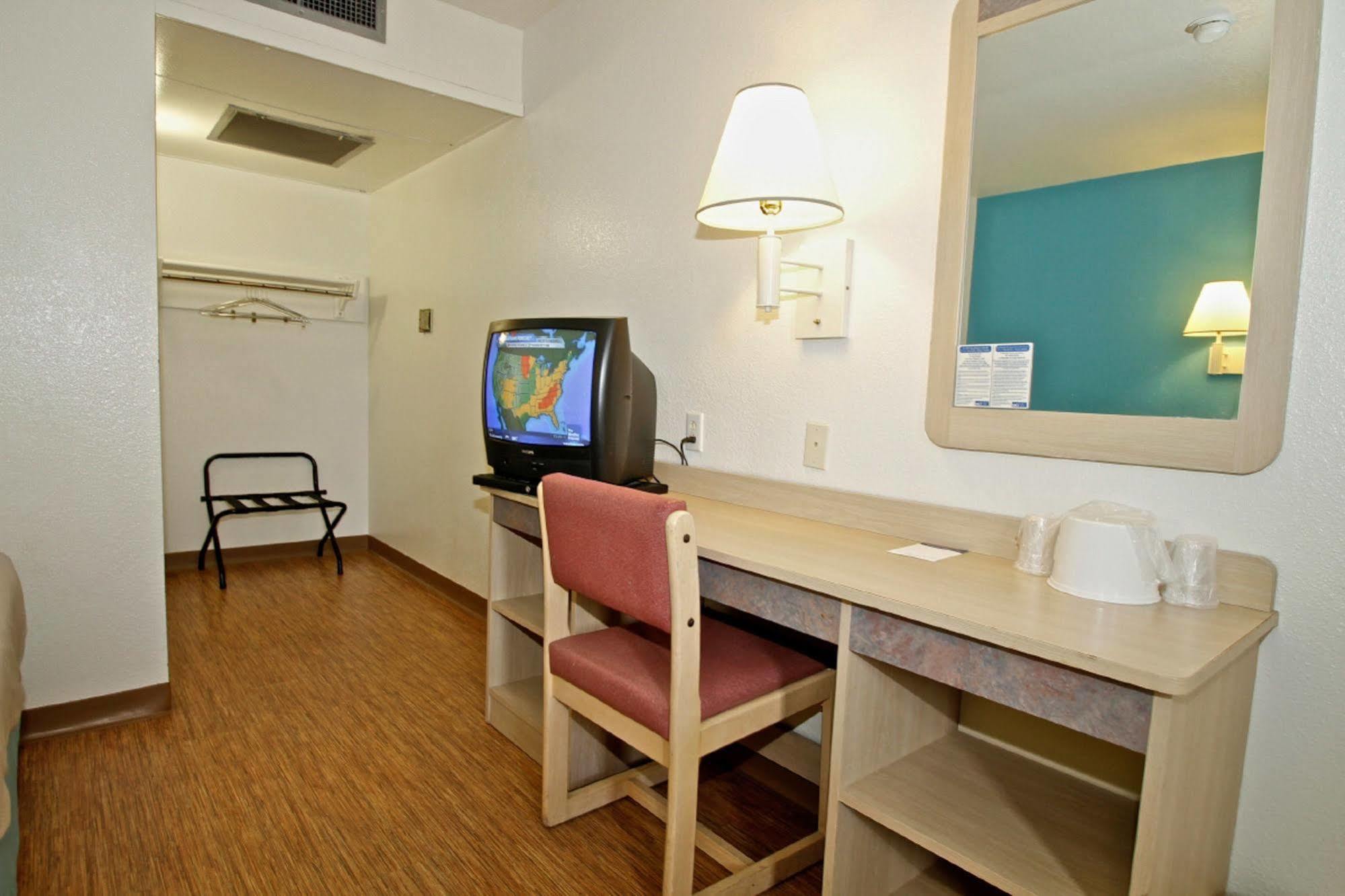 Motel 6-Sandston, Va - Richmond, Va Kültér fotó
